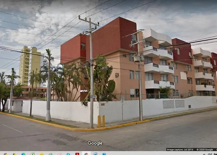 Departamento comodo, a media cuadra de la playa. Mazatlán